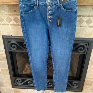 Express mid rise skinny jeans. Size 12.